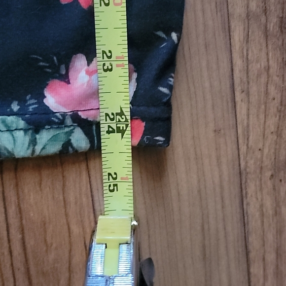 Flower dress - Picture 5 of 5